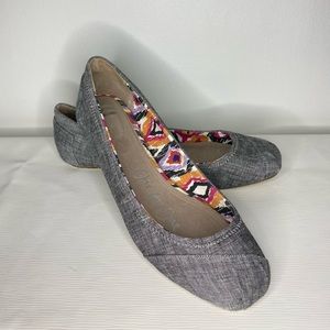 Toms one for one flats size 12